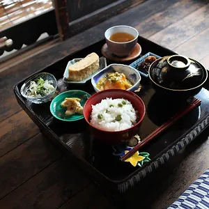 ** Couette-café Tsukiya Japon